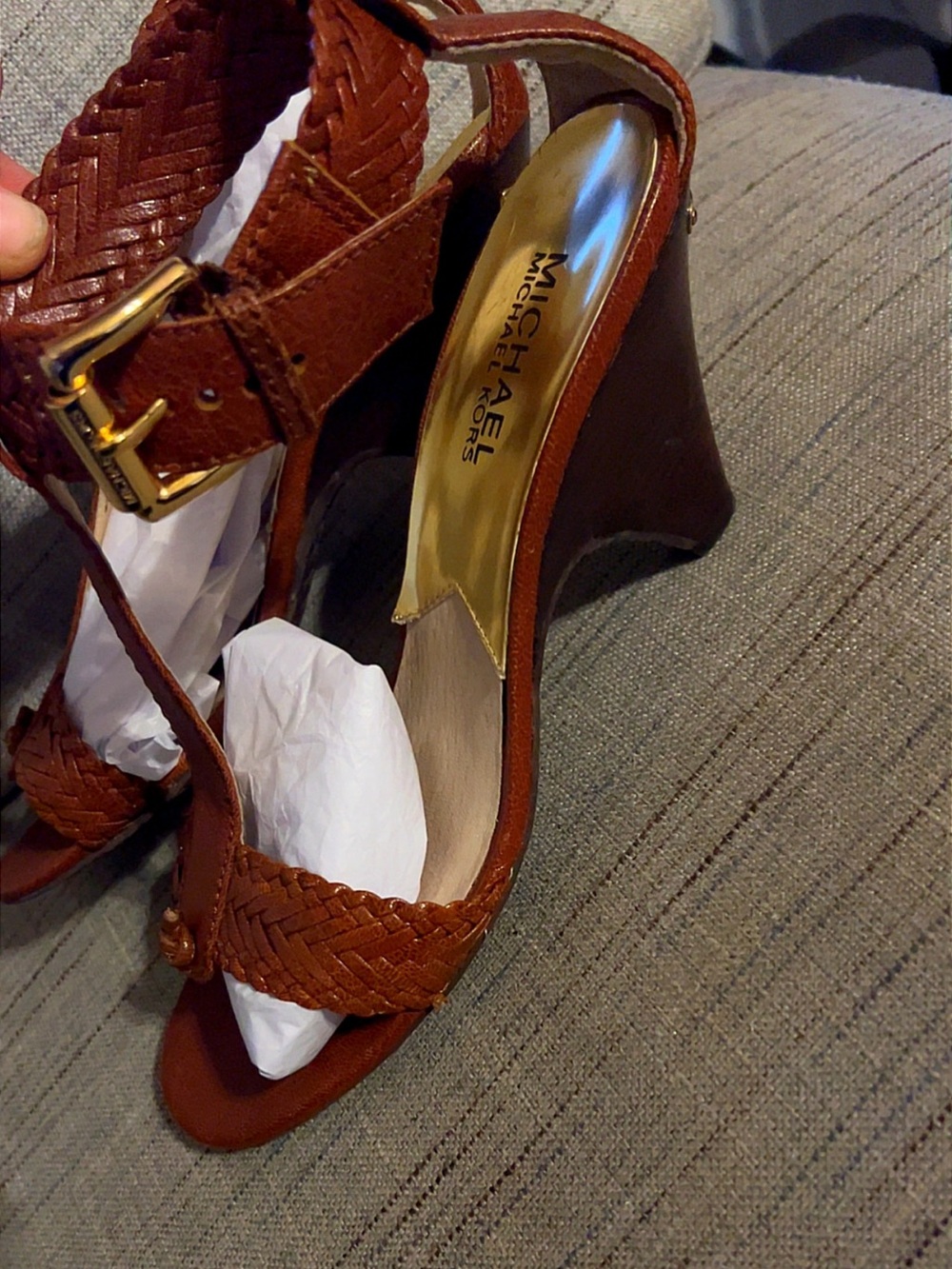 Michael Kors Brown Leather T-Strap Sandals - Picture 3 of 7